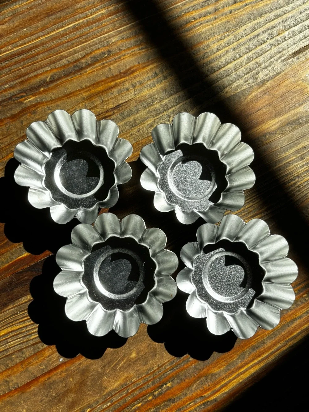 Set of 4 Fluted Metal Tartlet/Mold Cups - Silver